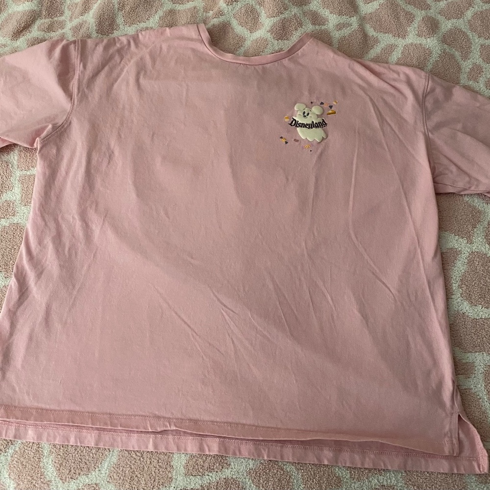 Disneyland Pink Ghost Shirt Halloween Size large